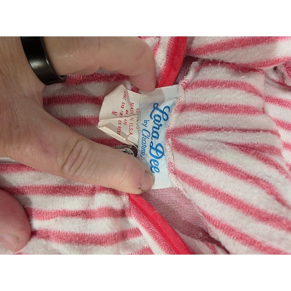 Vintage Lara‎ Dee Quilted Hooded Lounge Robe Red White Stripe Medium Pocket USA - Picture 2 of 12